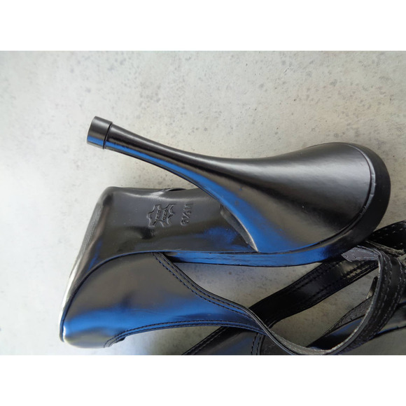 Via Spiga Black Slingback Heel Shoes. 6.5 New - Picture 8 of 10